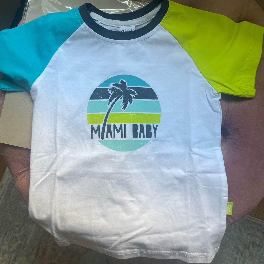 Brand new shirt for toddlers age 2-4